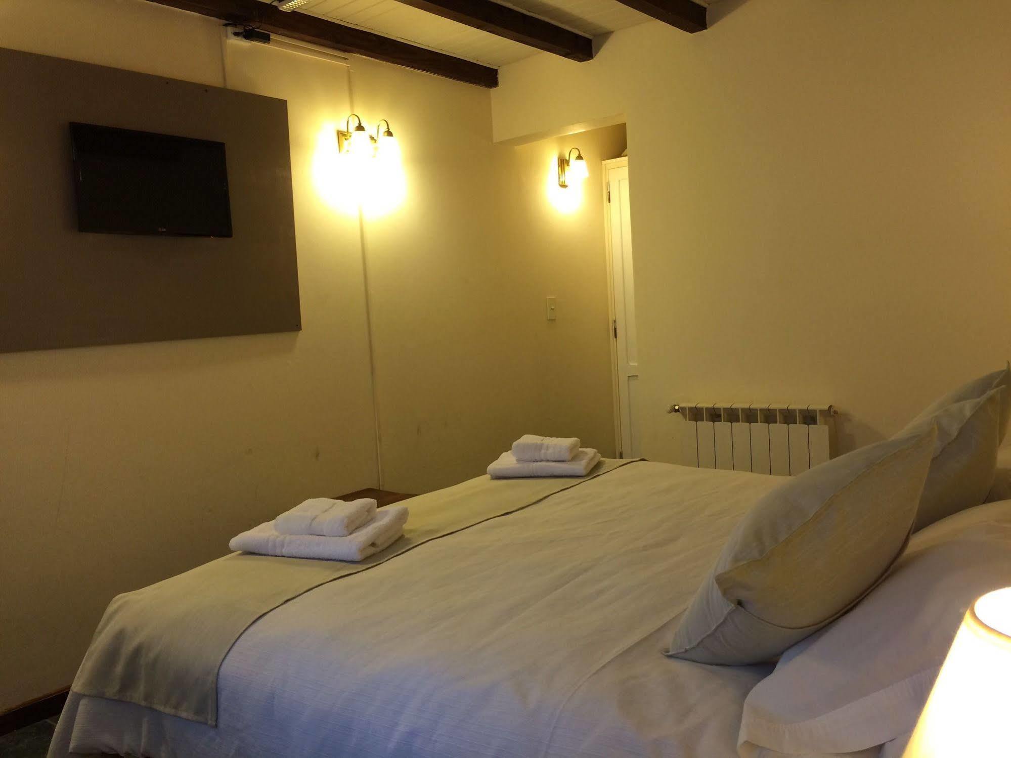 Las Acacias Otel Villa La Angostura Dış mekan fotoğraf