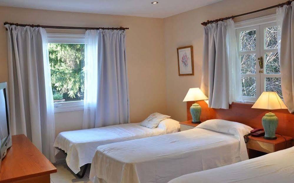 Las Acacias Otel Villa La Angostura Dış mekan fotoğraf